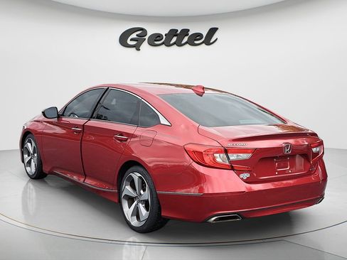 Used 2018 Honda Accord Touring image 6