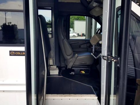 Used 2011 Chevrolet Express 3500 G3500 w/ School Bus Package image 17