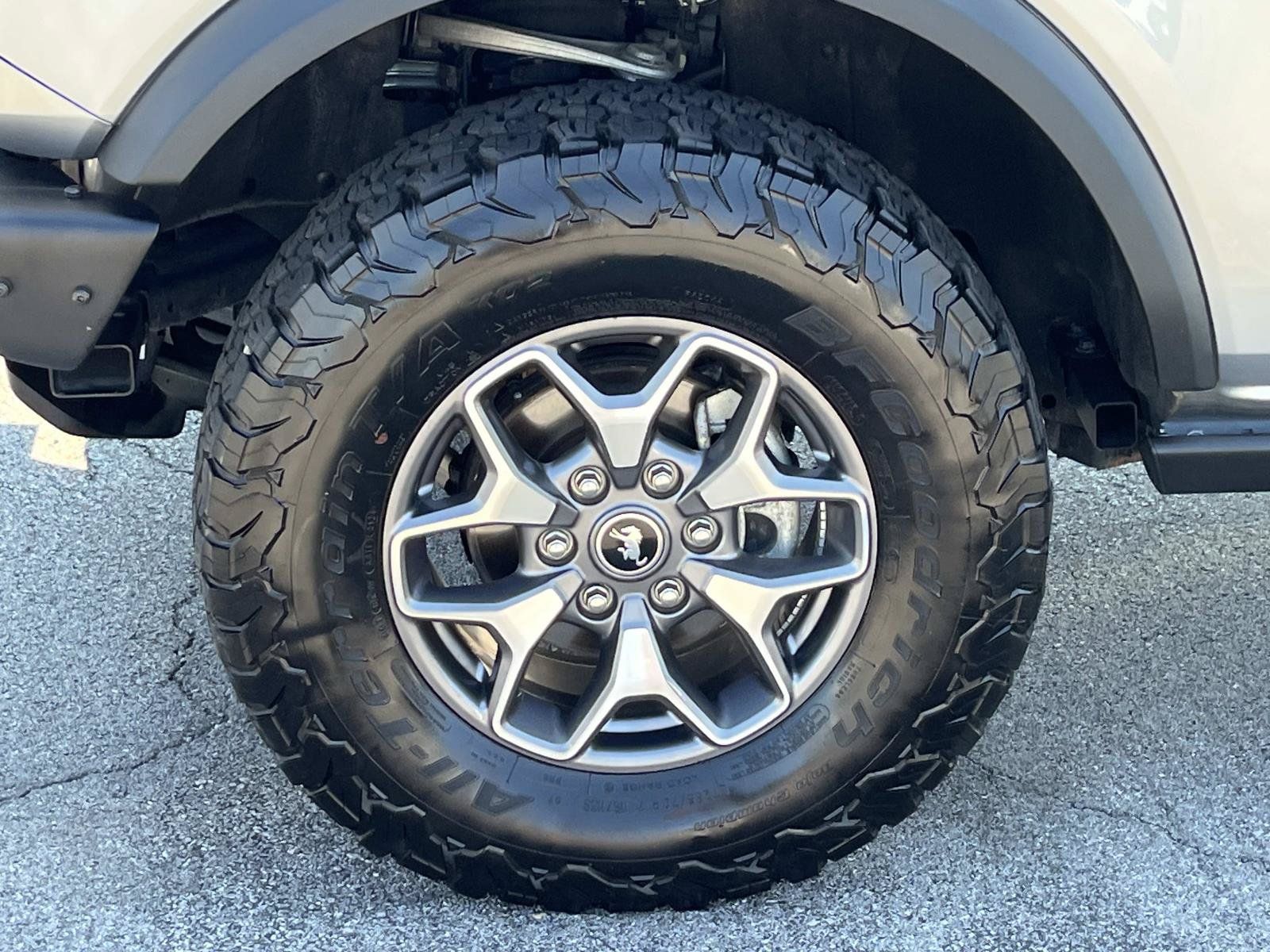 Used 2024 Ford Bronco Badlands AWD/4WD image 12