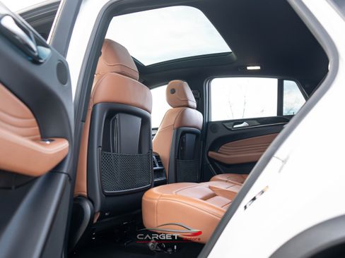 Used 2019 Mercedes-Benz GLE 43 AMG 4MATIC w/ Premium 3 Package image 21