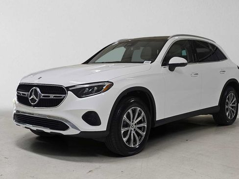 Certified 2026 Mercedes-Benz GLC 300 4MATIC image 7