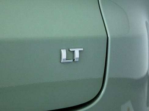 Used 2026 Chevrolet TrailBlazer LT w/ Convenience Package AWD/4WD image 28