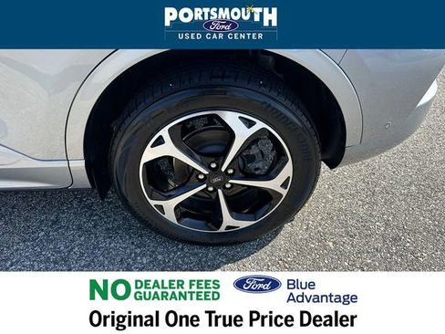 Certified 2023 Ford Escape ST-Line Elite w/ Premium Technology Package image 25