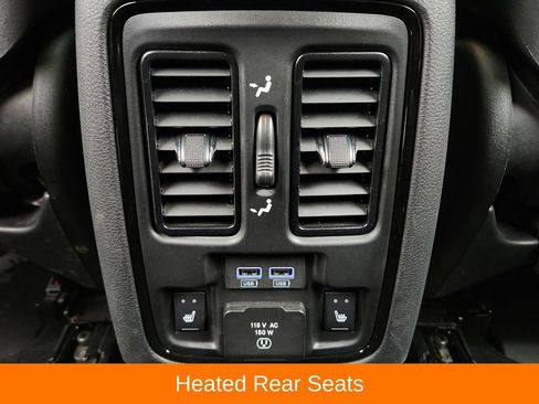 Used 2021 Dodge Durango R/T w/ SRT Interior Appearance Group AWD/4WD image 32