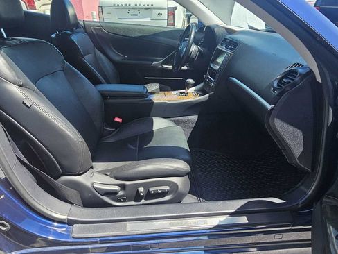 Used 2011 Lexus IS 250C RWD image 38