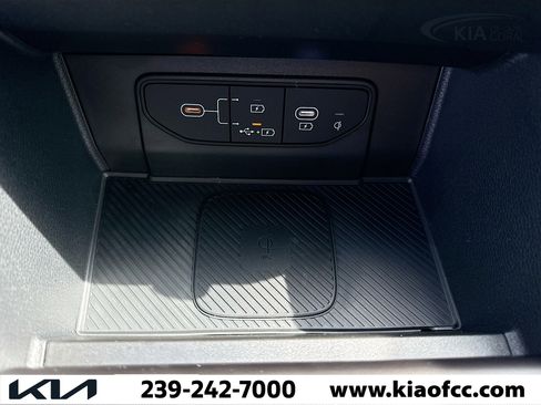 New 2026 Kia Sportage SX image 30