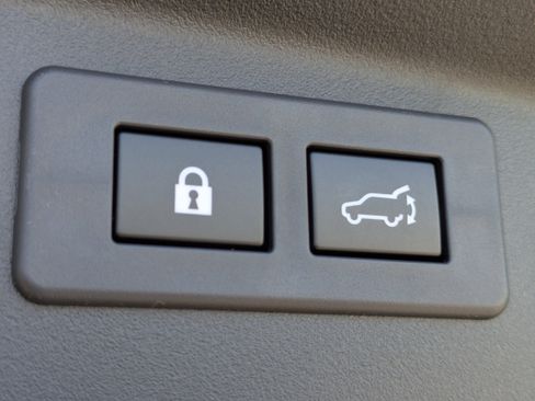 New 2026 Subaru Outback Premium image 18