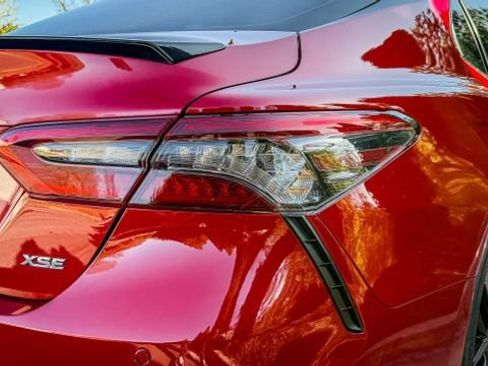 Used 2023 Toyota Camry XSE w/ Navigation Package image 16