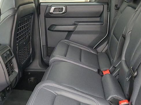 New 2026 Ford Bronco Badlands image 23