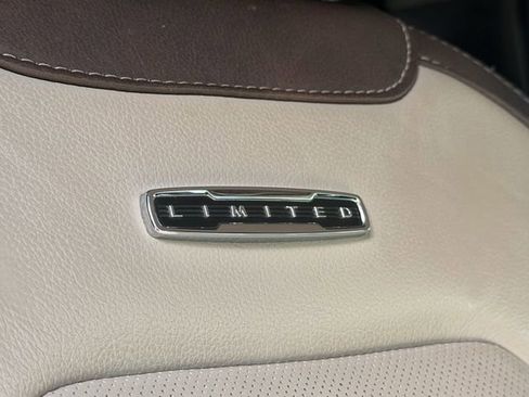 Used 2019 Ford F250 Limited AWD/4WD image 20