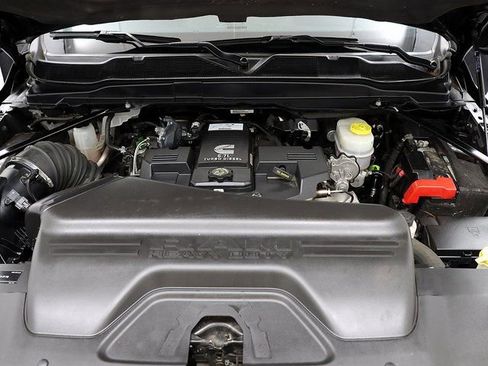 Used 2024 RAM 2500 Big Horn image 24