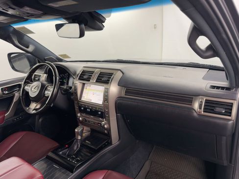 Used 2021 Lexus GX 460 Premium w/ Premium Package image 37