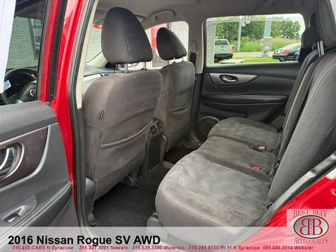 Used 2016 Nissan Rogue SV w/ SV Premium Package AWD/4WD image 11
