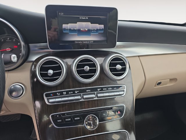 Used 2018 Mercedes-Benz C 300 4MATIC Sedan image 10