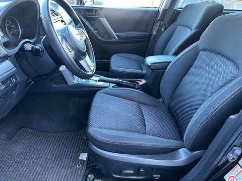 Used 2017 Subaru Forester 2.5i Premium w/ Protection Package #1 AWD/4WD image 11