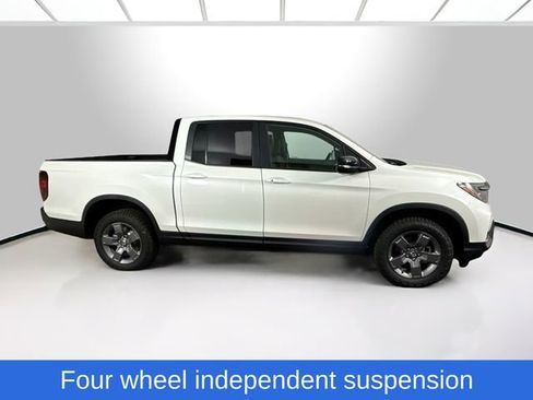 New 2025 Honda Ridgeline TrailSport image 18