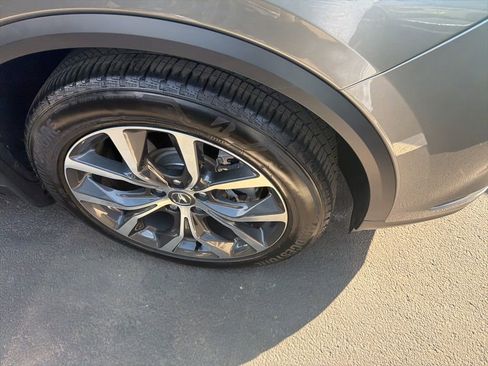 Certified 2023 Acura MDX SH-AWD w/ Technology Package image 4