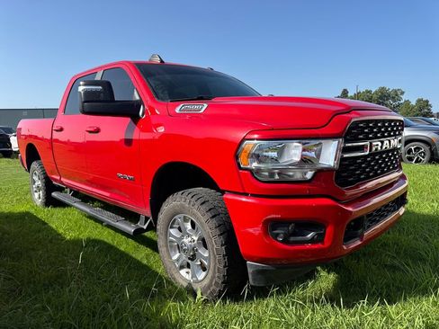 Used 2024 RAM 2500 Big Horn w/ Sport Appearance Package AWD/4WD image 2