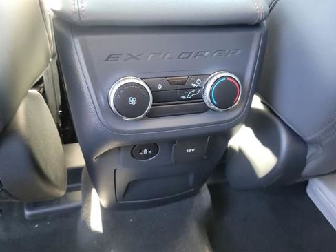 New 2025 Ford Explorer Active w/ Active Comfort Package image 16