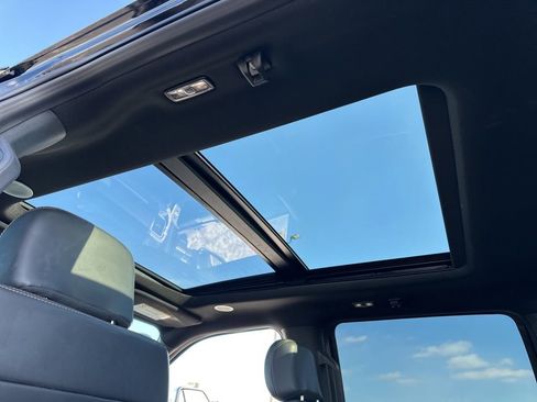 Used 2024 Ford F350 Platinum w/ FX4 Off-Road Package image 31