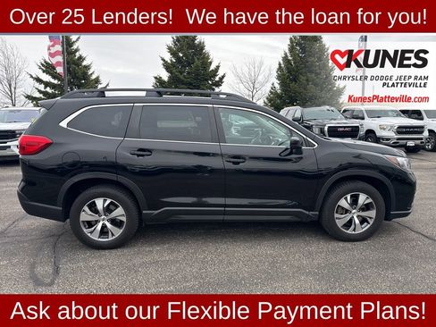 Used 2022 Subaru Ascent Premium w/ Convenience Package AWD/4WD image 2