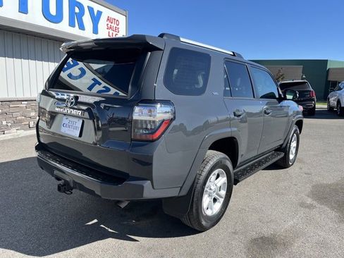 Used 2024 Toyota 4Runner SR5 Premium image 12