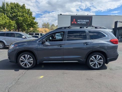 Used 2022 Subaru Ascent Limited w/ Technology Package image 7