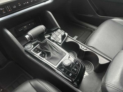 Used 2024 Kia Sportage X-Line w/ X-Line Premium Package image 17