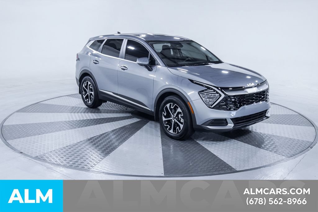 Used 2025 Kia Sportage EX FWD image 14