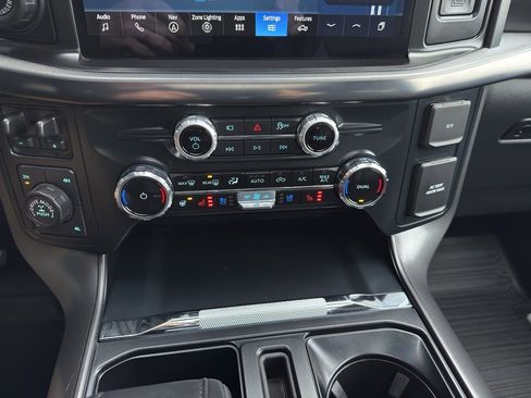 Certified 2025 Ford F150 Lariat image 28