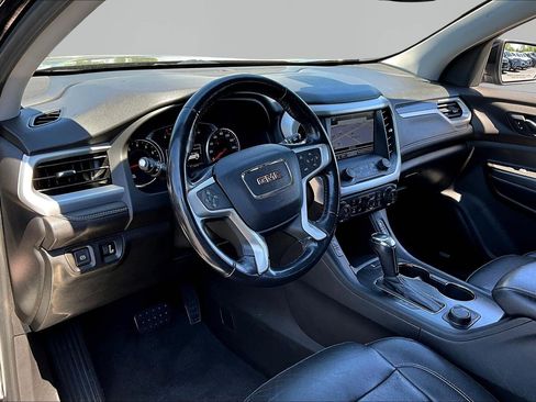 Used 2019 GMC Acadia SLT FWD image 17