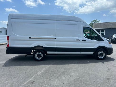 Used 2025 Ford Transit 250 148 High Roof Extended w/ Load Area Protection Package RWD image 6