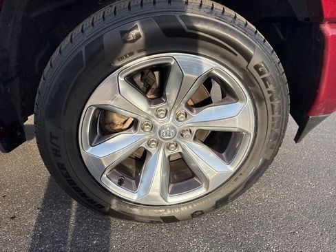 Used 2019 RAM 1500 Limited AWD/4WD image 24