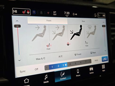 New 2026 Chrysler Pacifica Select FWD image 3