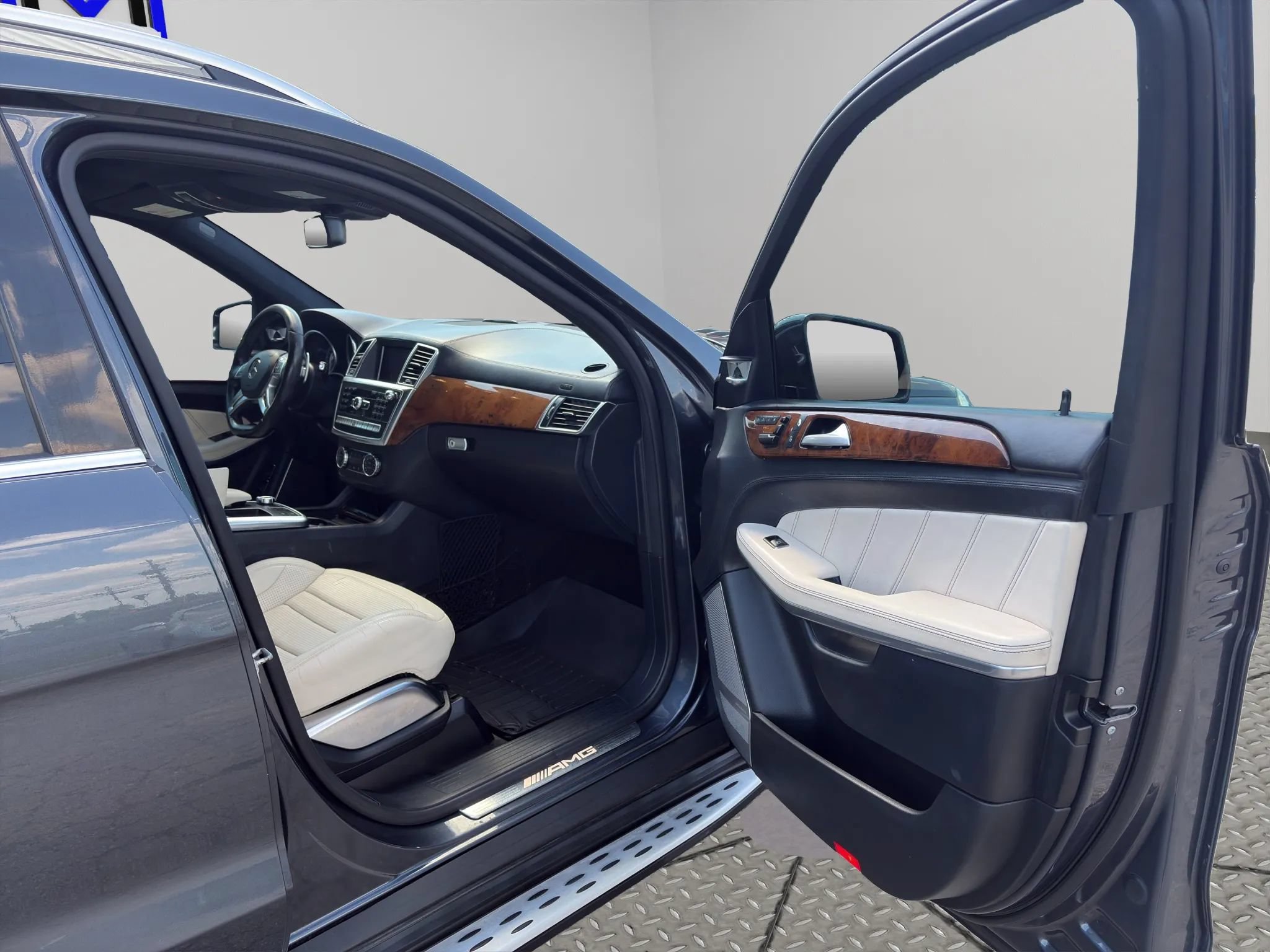 Used 2018 Mercedes-Benz CLS 550 image 29