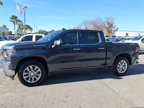 Certified 2022 Chevrolet Silverado 1500 LTZ w/ LTZ Convenience Package II image 8
