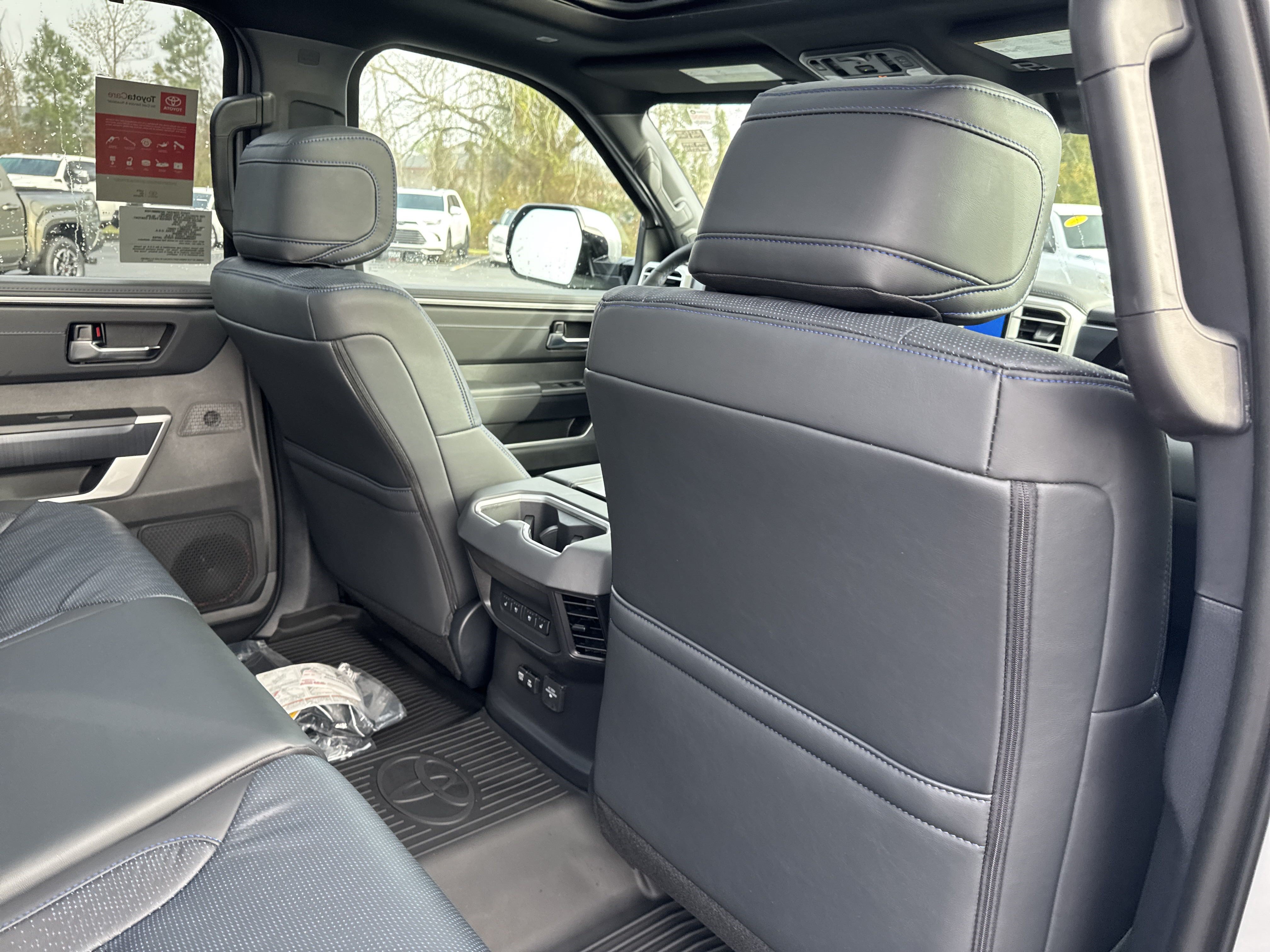 New 2025 Toyota Tundra Platinum AWD/4WD image 31
