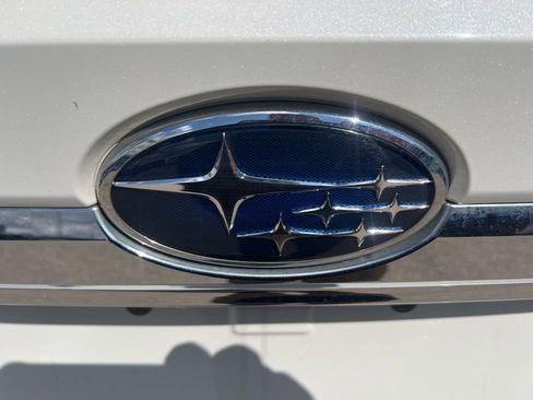 Used 2023 Subaru Ascent Premium w/ Convenience Package image 32