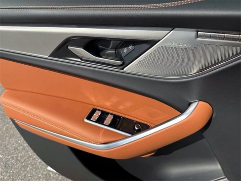 New 2025 Jaguar F-PACE R-Dynamic S image 20