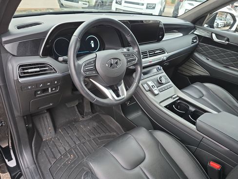 Used 2021 Hyundai Palisade Calligraphy w/ Cargo Package image 17