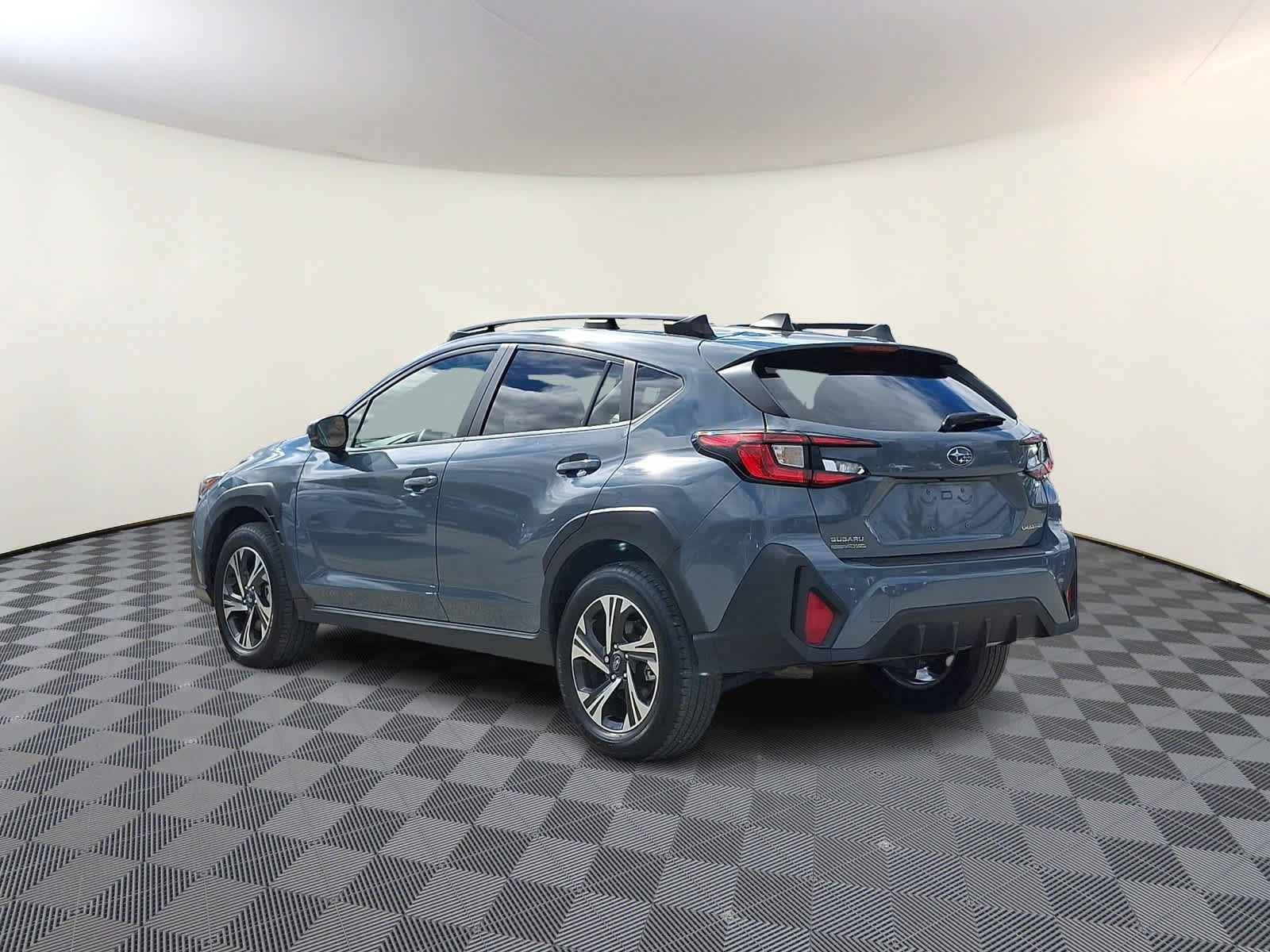Used 2024 Subaru Crosstrek 2.0i Premium AWD/4WD image 7