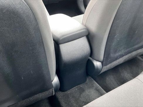 Certified 2024 Kia Forte LXS image 33