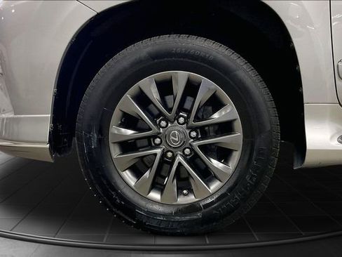 Used 2018 Lexus GX 460 Premium AWD/4WD image 11