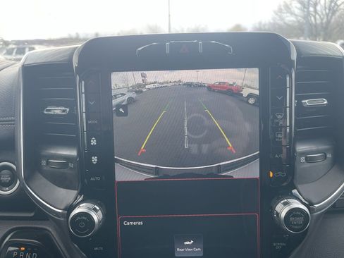 Used 2024 RAM 1500 Laramie image 23