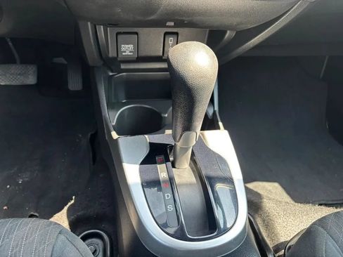 Used 2018 Honda Fit EX image 24