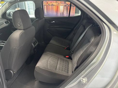 Used 2024 Chevrolet Equinox LT AWD/4WD image 12