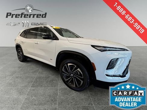 Certified 2025 Buick Enclave Sport Touring image 9