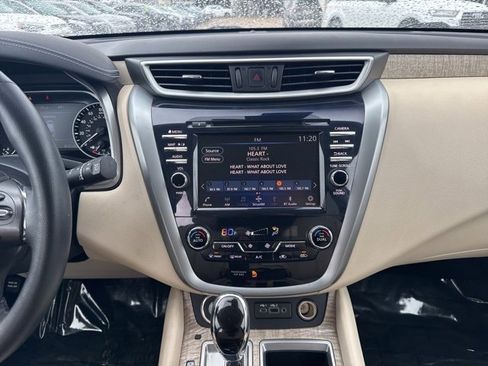 Used 2023 Nissan Murano SL image 39
