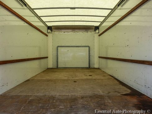 Used 2021 Ford E-350 and Econoline 350 Super Duty RWD image 21