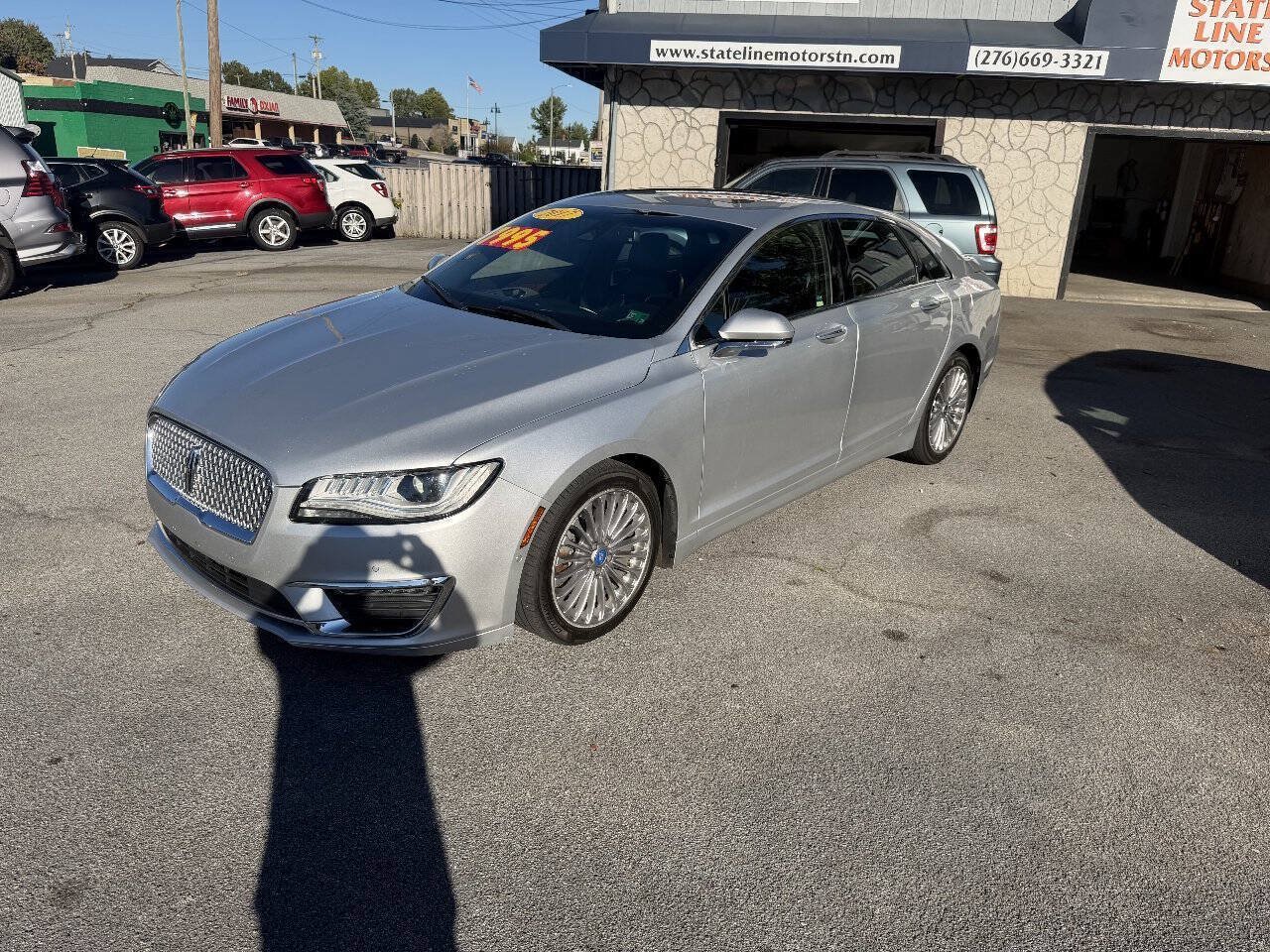 Used 2017 Lincoln MKZ Reserve w/ Technology Package FWD image 3